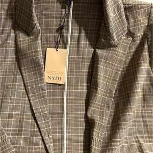 NYDJ Cropped Jacket size L-NWT